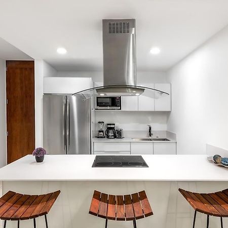 Trendy 1 Bedroom Apartment In Cruz Con Mar Brand New Building Playa del Carmen Exteriér fotografie