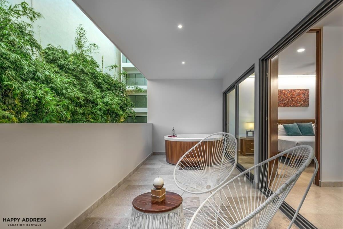 Trendy 1 Bedroom Apartment In Cruz Con Mar Brand New Building Playa del Carmen Exteriér fotografie